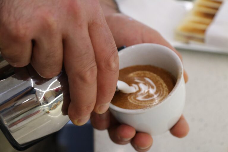 Koffiezetwijzen: Zijn mannen en vrouwen verschillend in hun voorkeur?